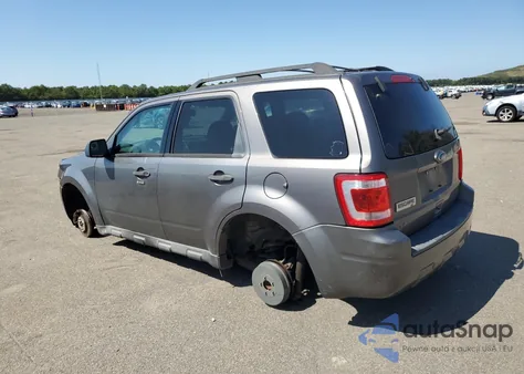 2010 Ford Escape Xlt из США, поврежденный, VIN 1FMCU0D71AKC81722